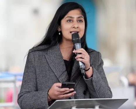 The Coventry South MP Consults Defamation Lawyers After Clash Involving Jeremy Corbyn Over Party Membership System